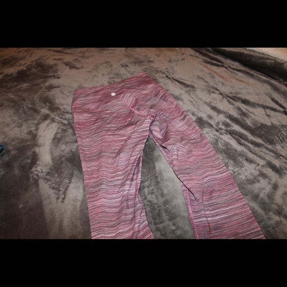 Lulu lemon leggings - Picture 4 of 5